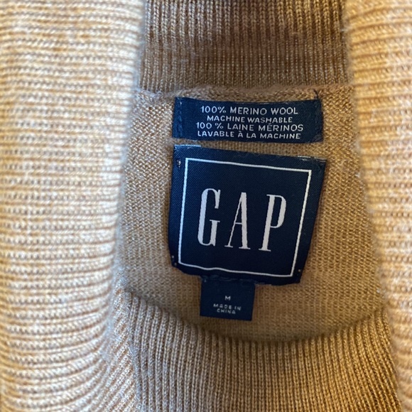 Gap Merino Wool Turtleneck - Picture 6 of 7